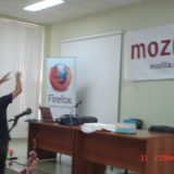 Erick hablando sobre como surgió Firefoxmanía